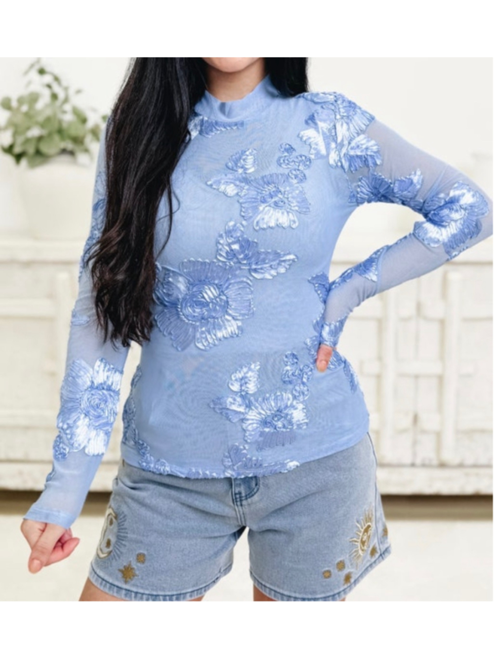 Women's Milk & Honey Blue Floral Mesh Long Sleeve Blouse Size L
